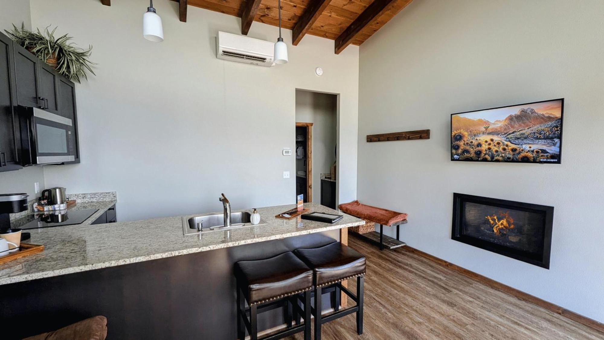 Lone Point Cellars Hotell Brewster Eksteriør bilde